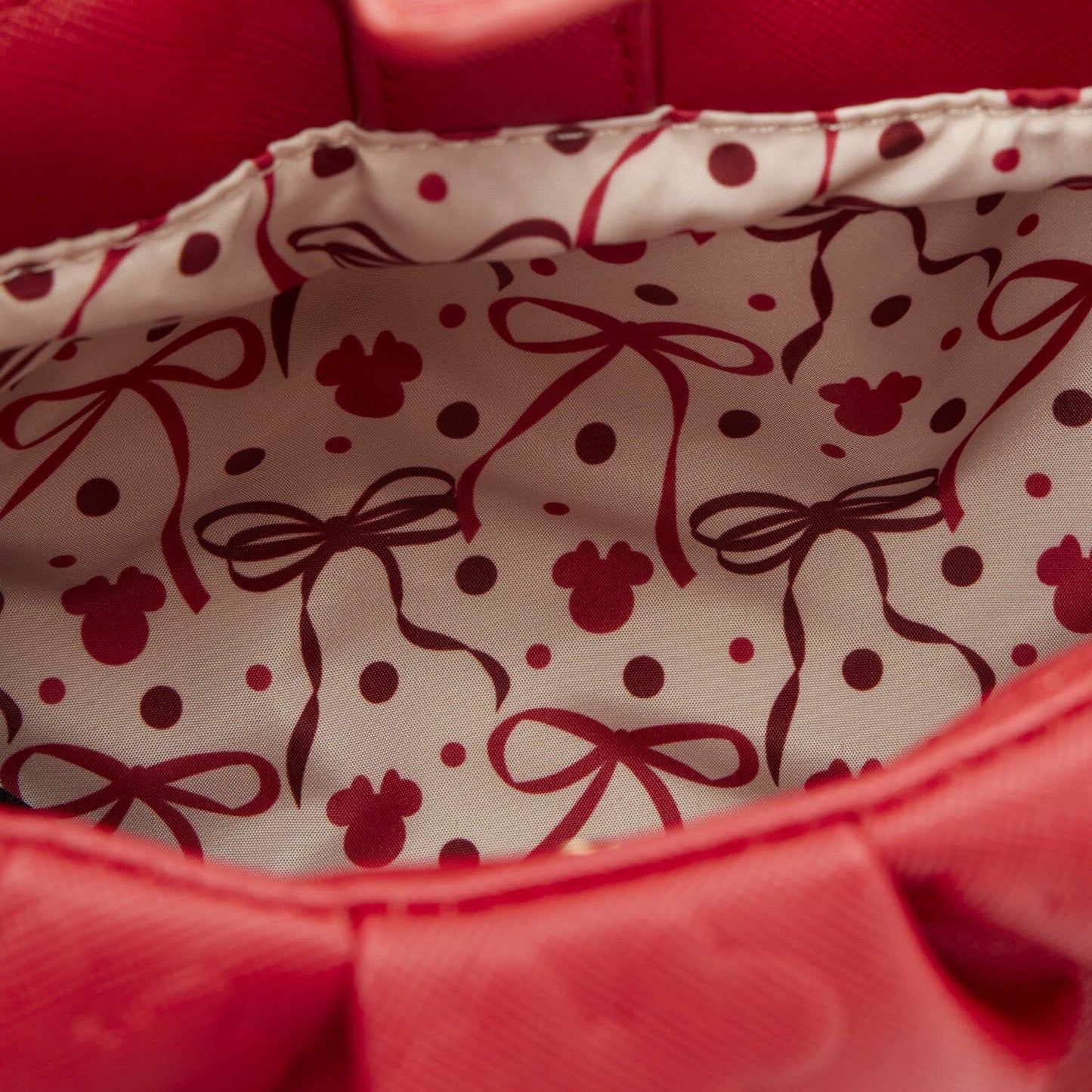 Loungefly Minnie Mouse Rocks the Dots Coquette Handbag