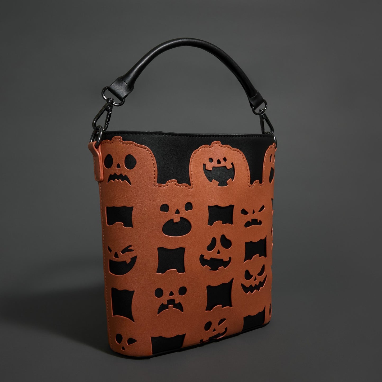 Loungefly Loungefly Jack-o'-Lantern Glow Crossbody Bag
