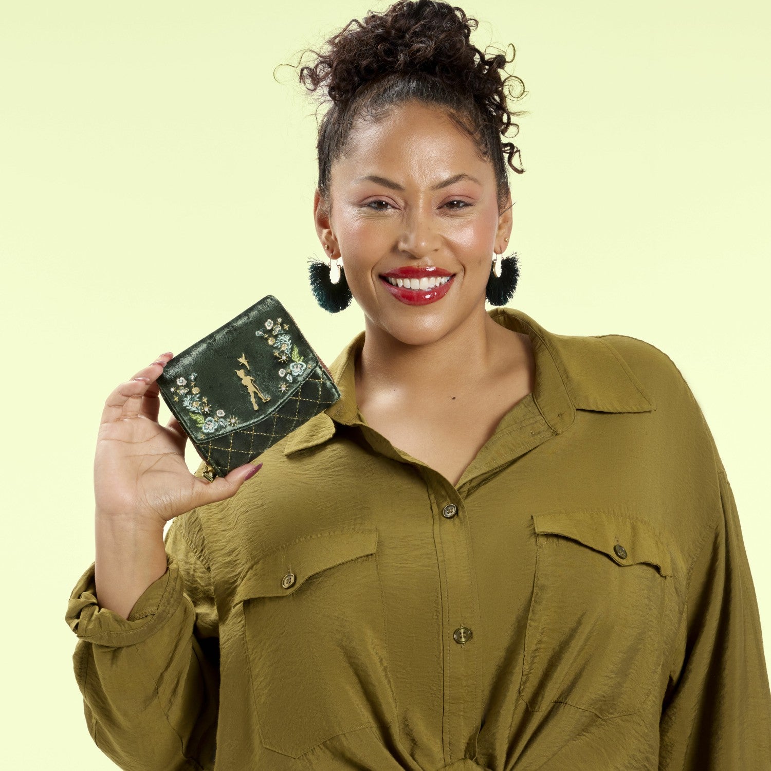 Loungefly Peter Pan Exclusive Quilted Texture Wallet